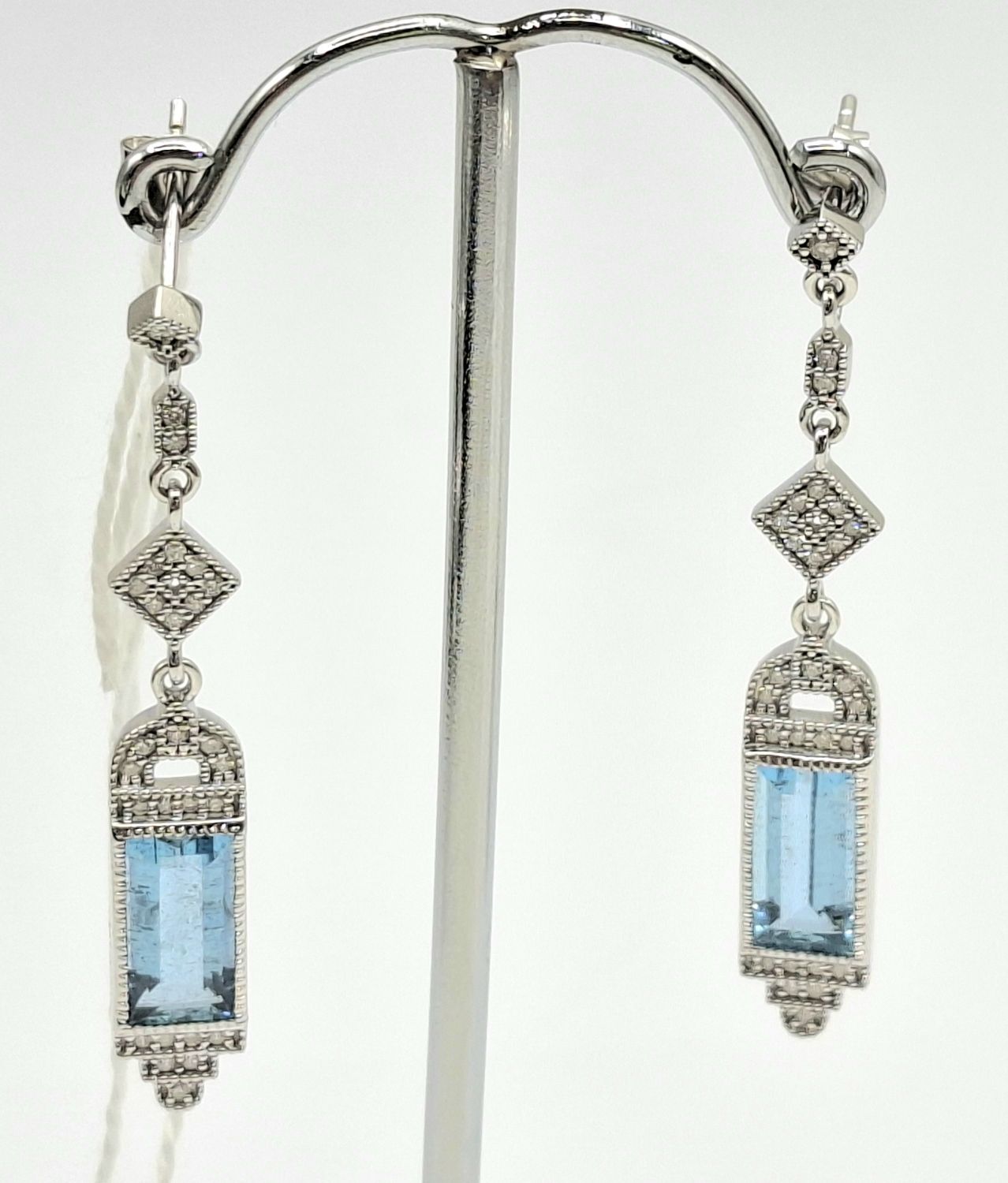 14k Gold Drop Earrings