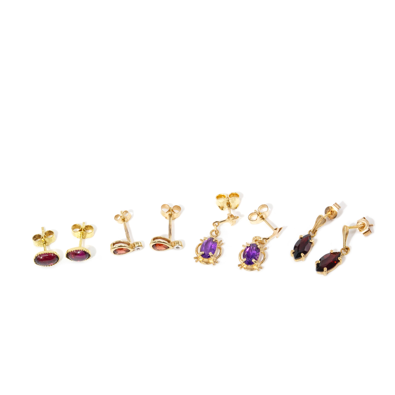 Assortment of 9ct Gold Earrings