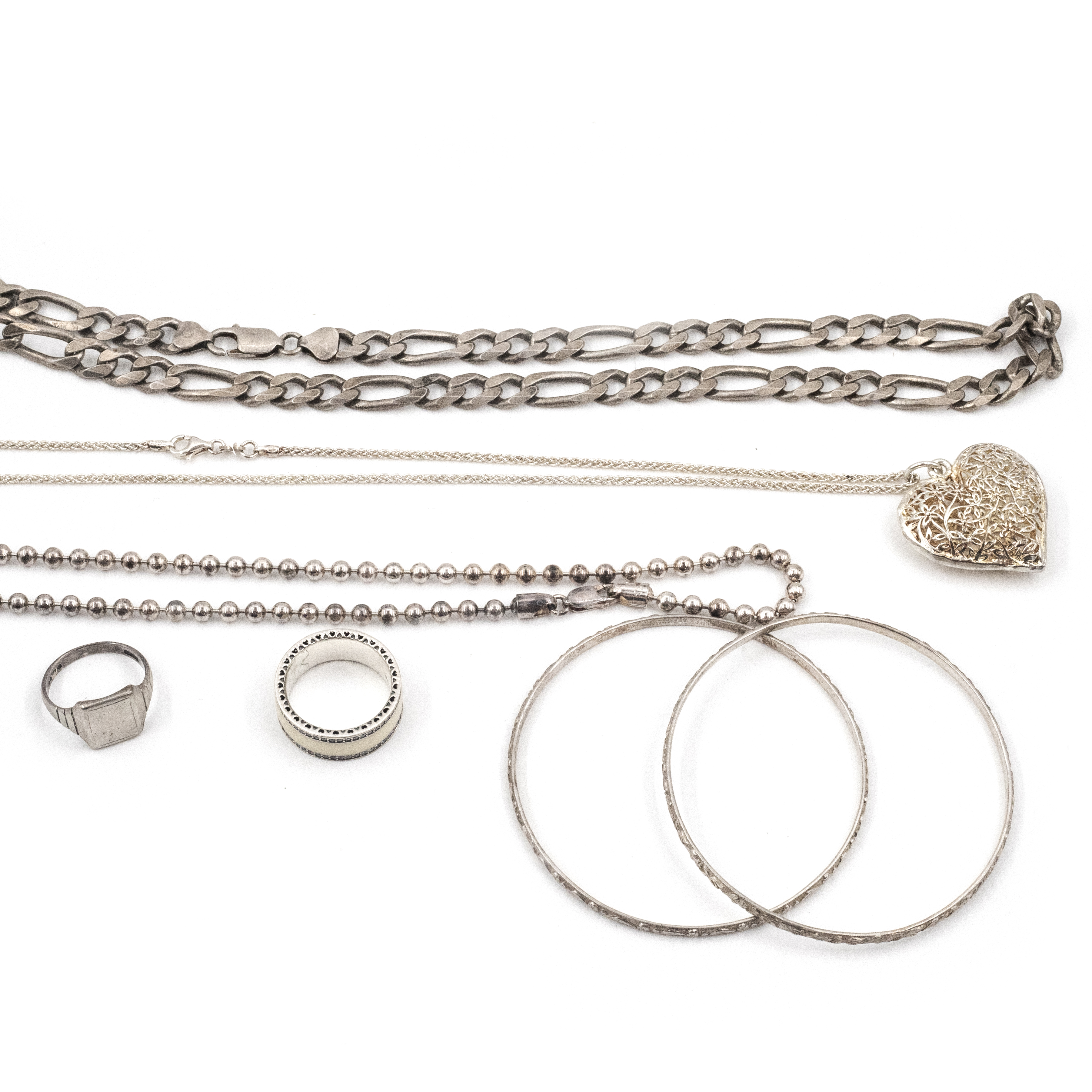251 · Mix Lot of Silver Jewellery
