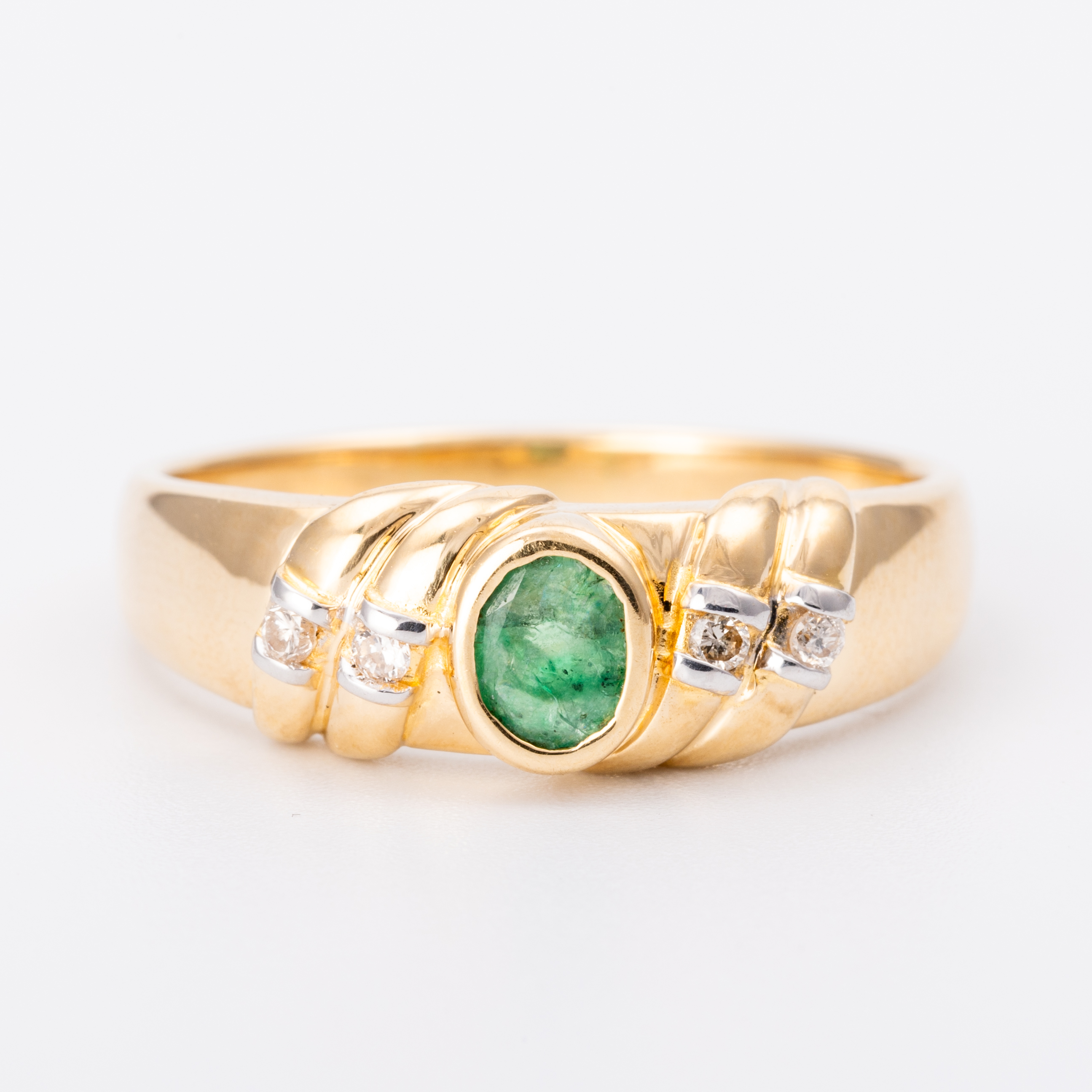 Emerald & Diamond Ring 18ct Gold