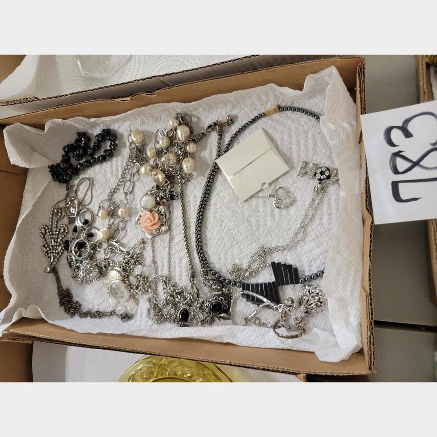 Silver Tone Jewelry | Midwest Auctions, LLC