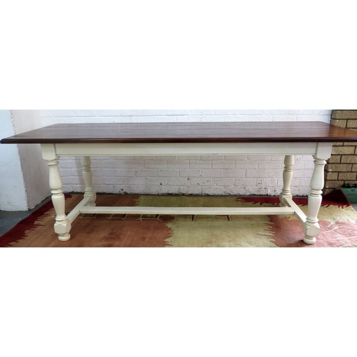 DINING TABLE,