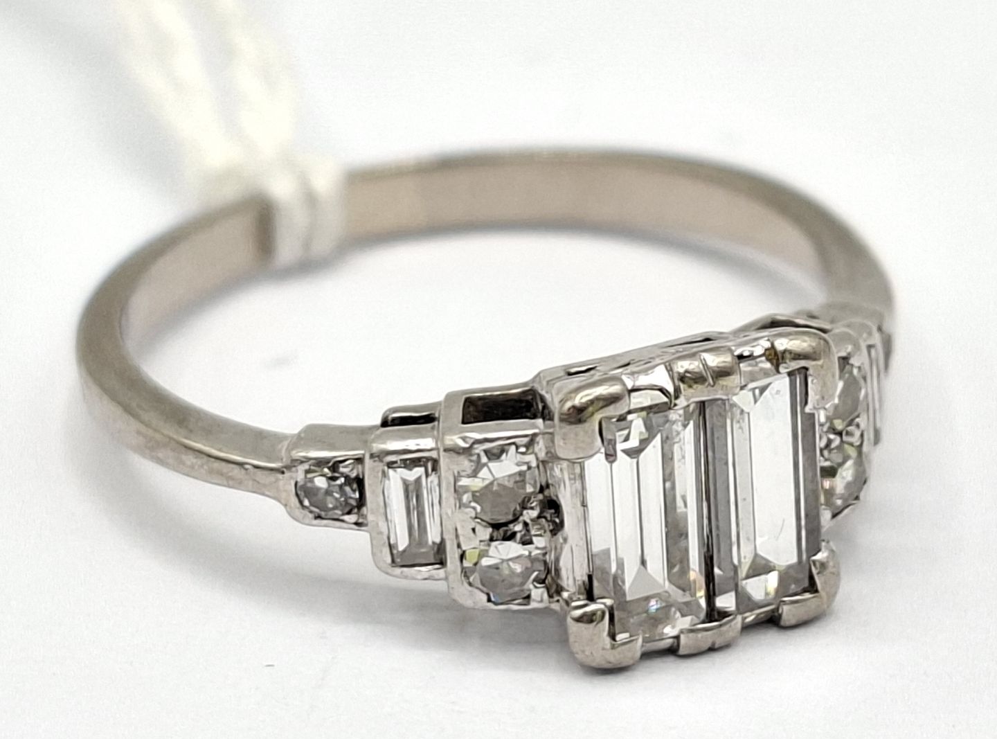 18ct Gold Diamond Ring