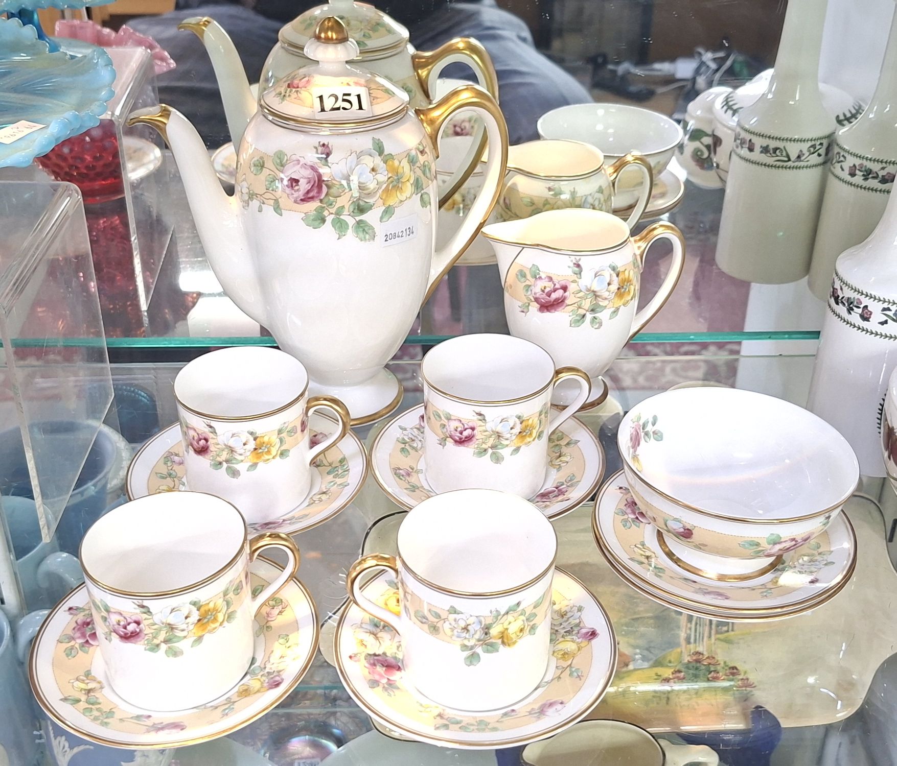 1251 · ROYAL DOULTON