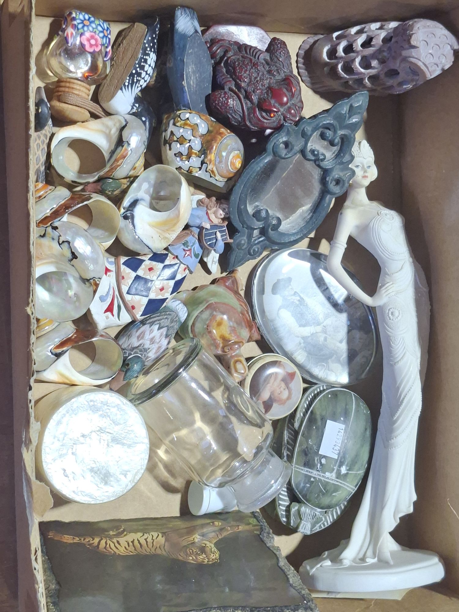 Small Decorative Ornaments And Lady