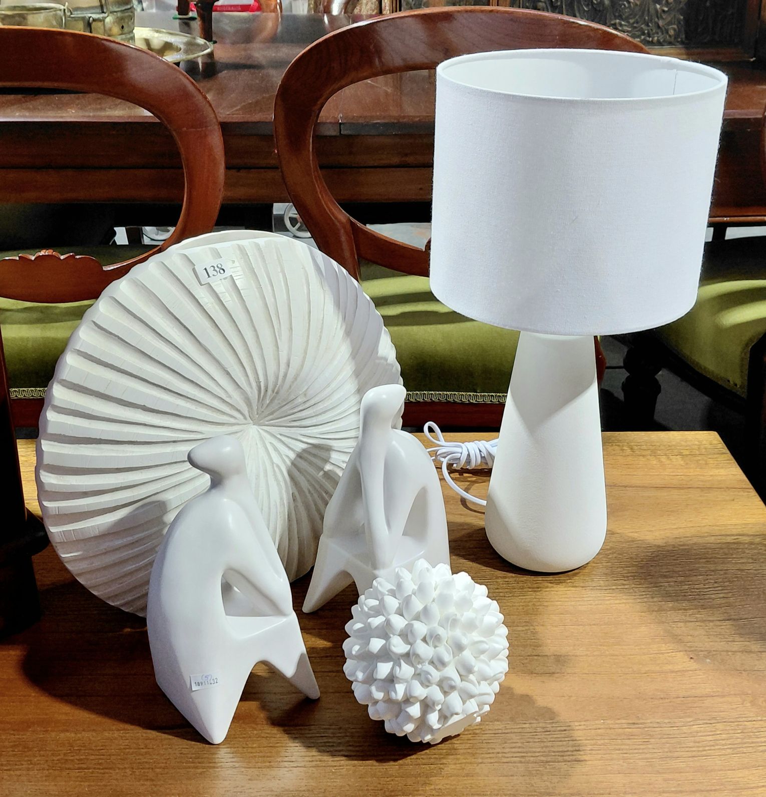 138 · CONTEMPORARY WHITE HOMEWARES