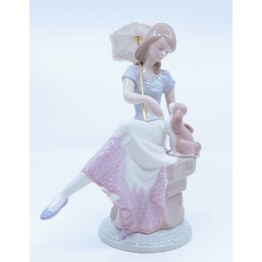 Lladro ''Picture Perfect'' Figure With Box - 07612