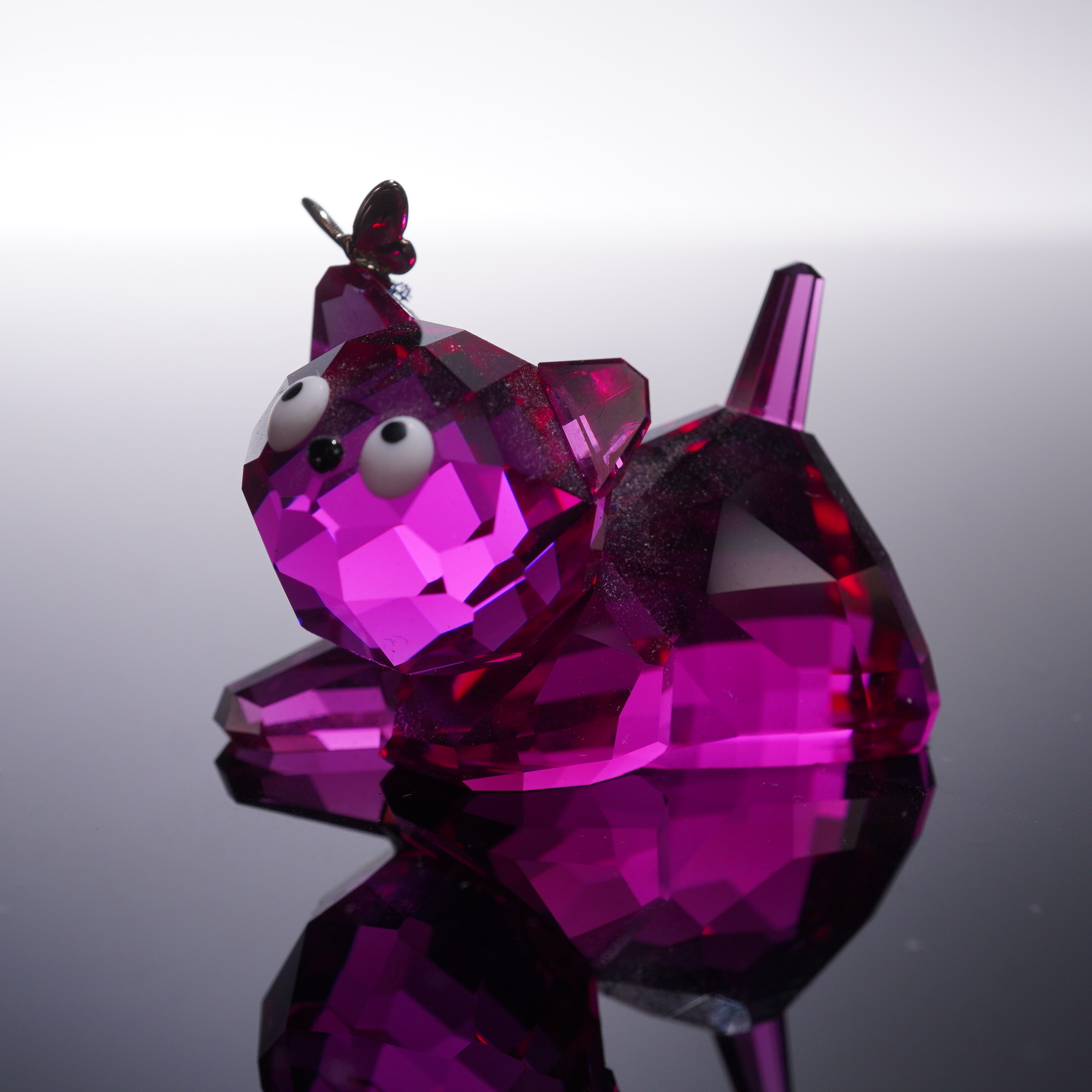 Swarovski Crystal Lovlots Figurine Emily Cat with Butterfly | Lion