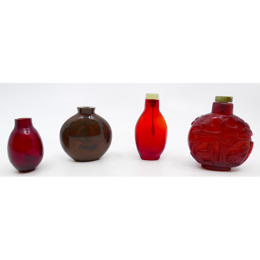 Box 4pc Old Chinese Peking Glass Snuff Bottles