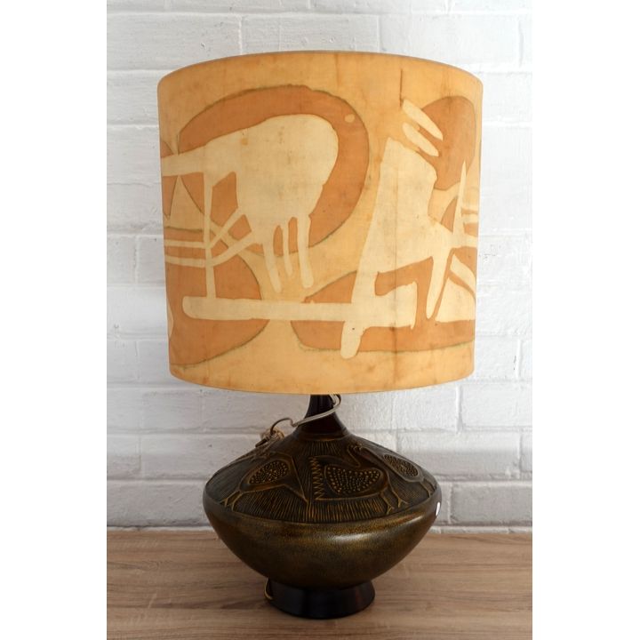 CERAMIC TABLE LAMP