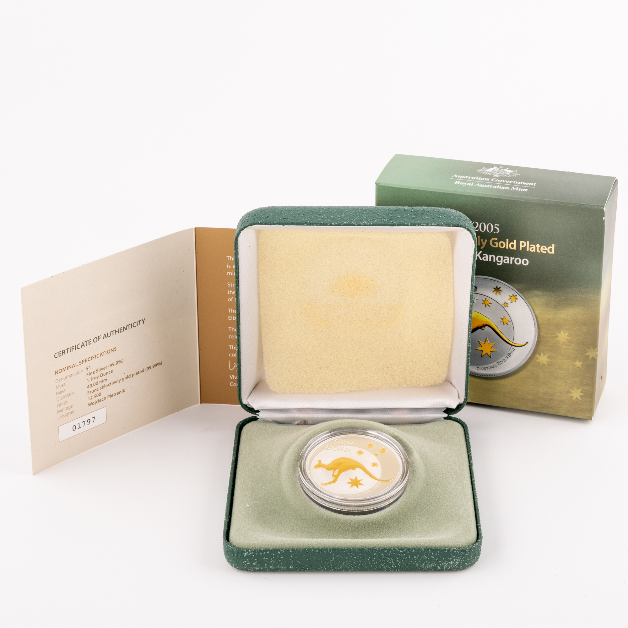 Elizabeth II, Selectively Gold Plated Silver Kangaroo, One Dollar, 2005, UNC
