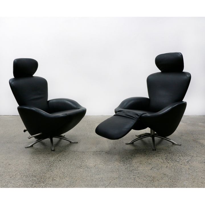 Toshiyuki Kita for Cassina - A pair of Dodo Chairs