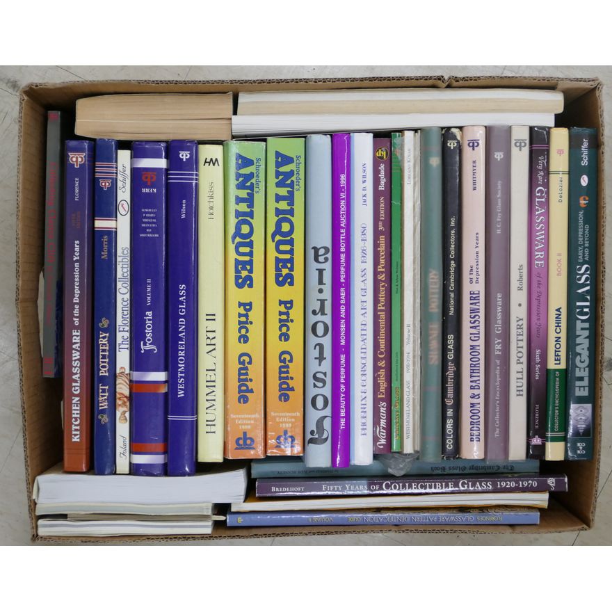 Box Old Glassware Books etc.