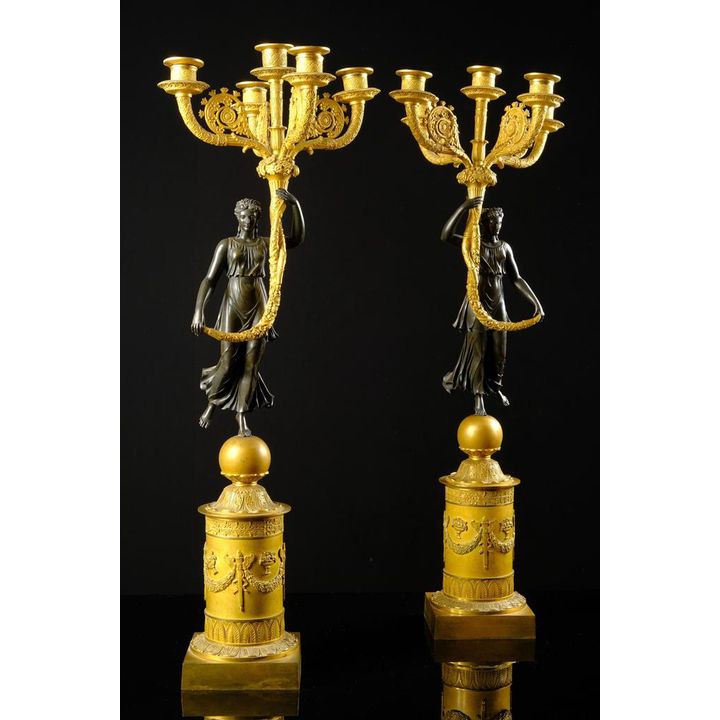 Paire de candélabres d'époque Empire dans le goût de Thomire. France, XIXème