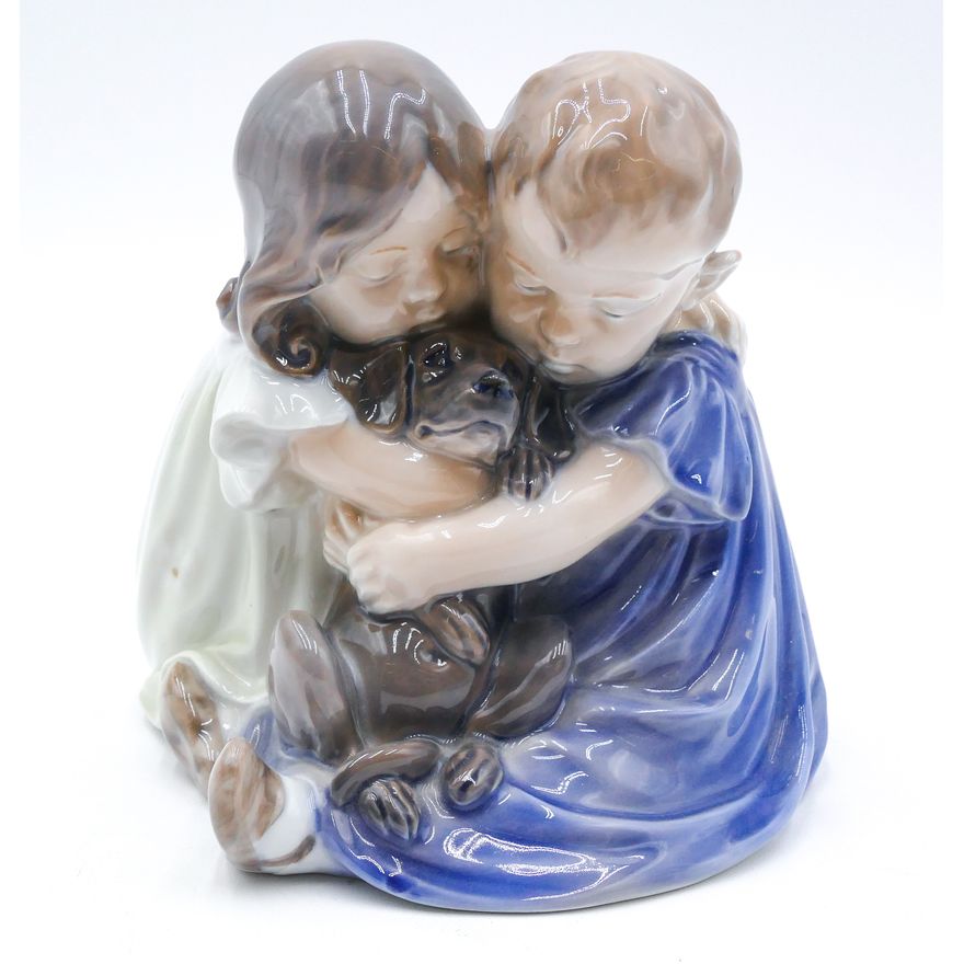 Royal Copenhagen ''Two Children with Dog'' Porcealin Figurine 6''