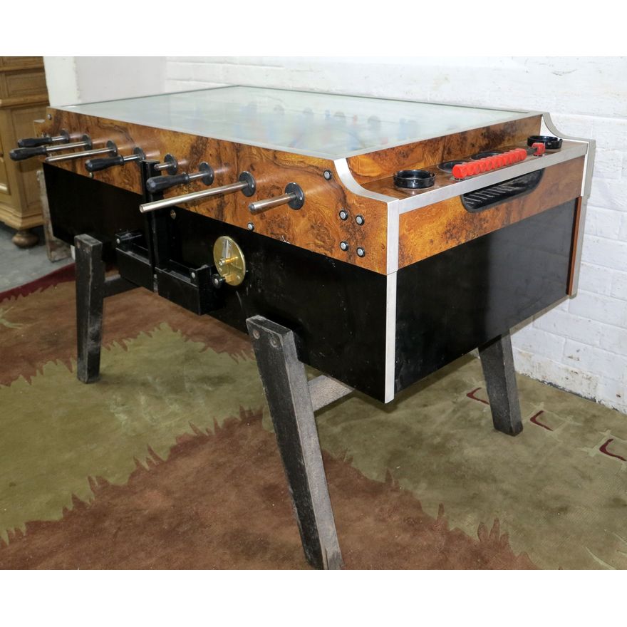 GARLANDO COIN OPERATED TABLE FOOTBALL TABLE - with keys