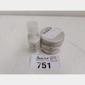 BYTJIE SALF SKIN REPAIR BALM 250ML AND 70 ALCOHOL HAND SANITISER COMBO PACK - TREATING DRY AND DAMAGED SKIN