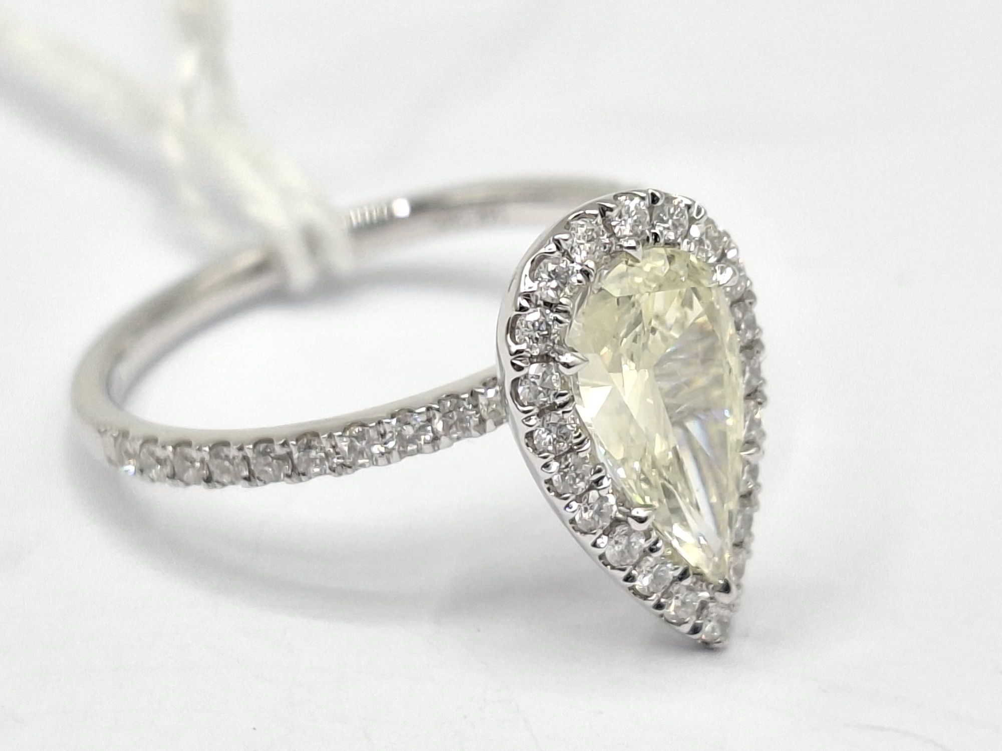 14ct Gold Diamond Halo Ring
