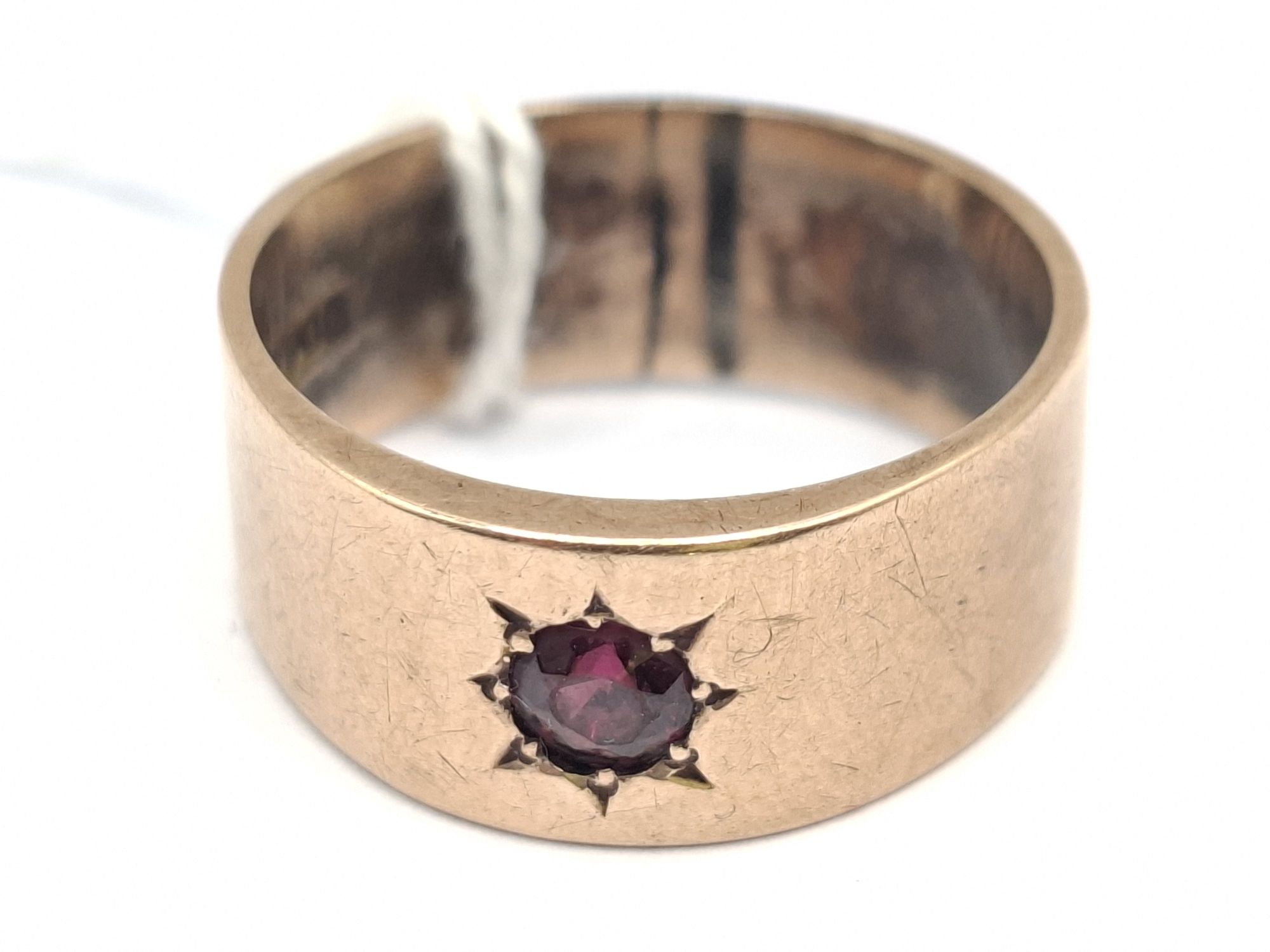 9ct Gold Ruby Ring