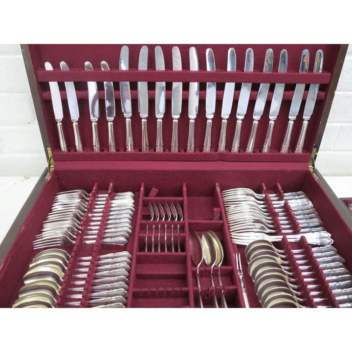 CANTEEN OF SILVERPLATED CUTLERY, mainly 12 place setting, 119 piece