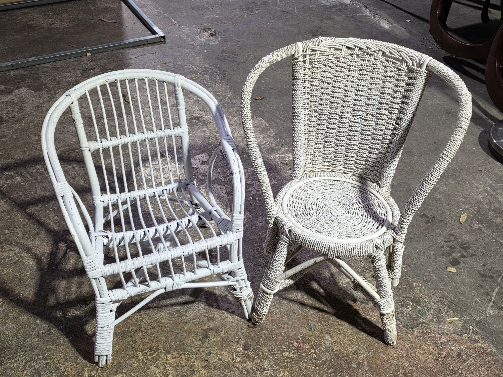 52 · DOLL CHAIRS