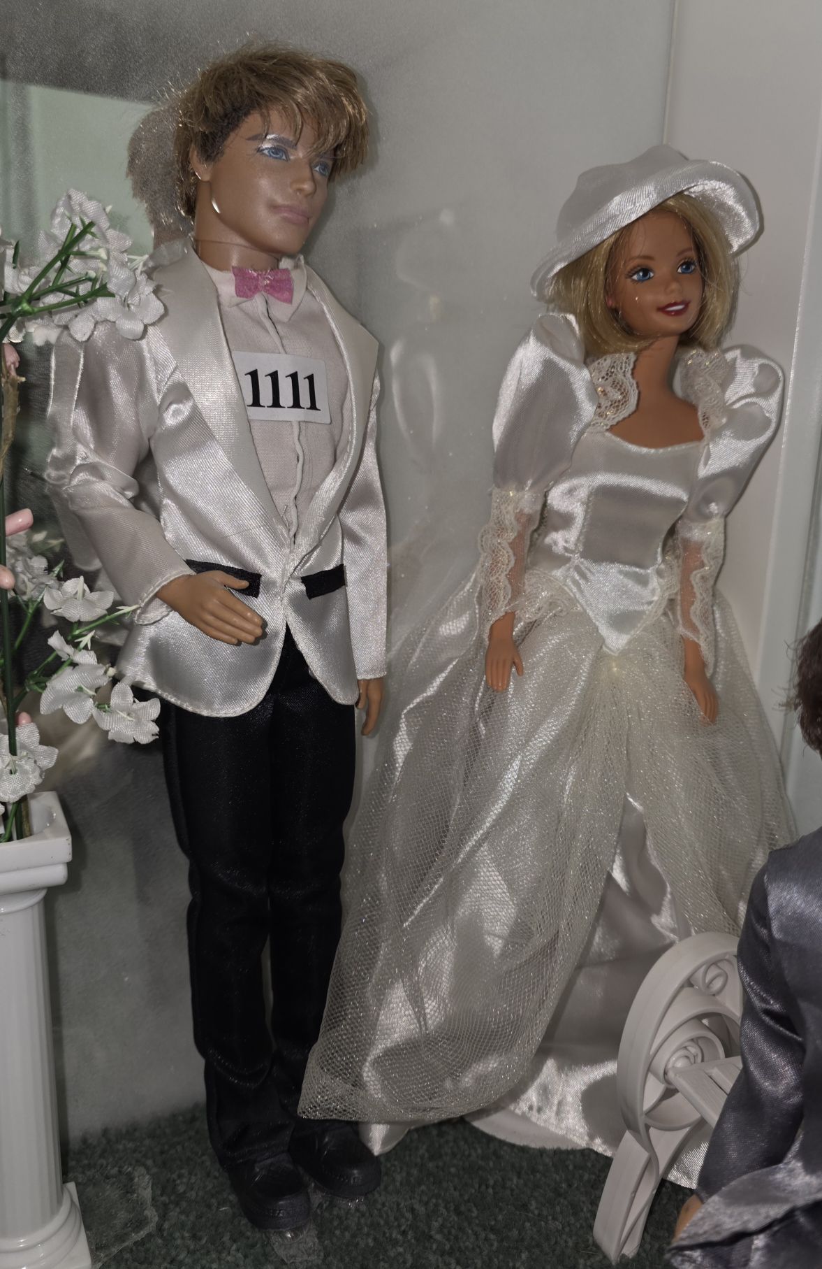 1111 · BARBIE DOLLS