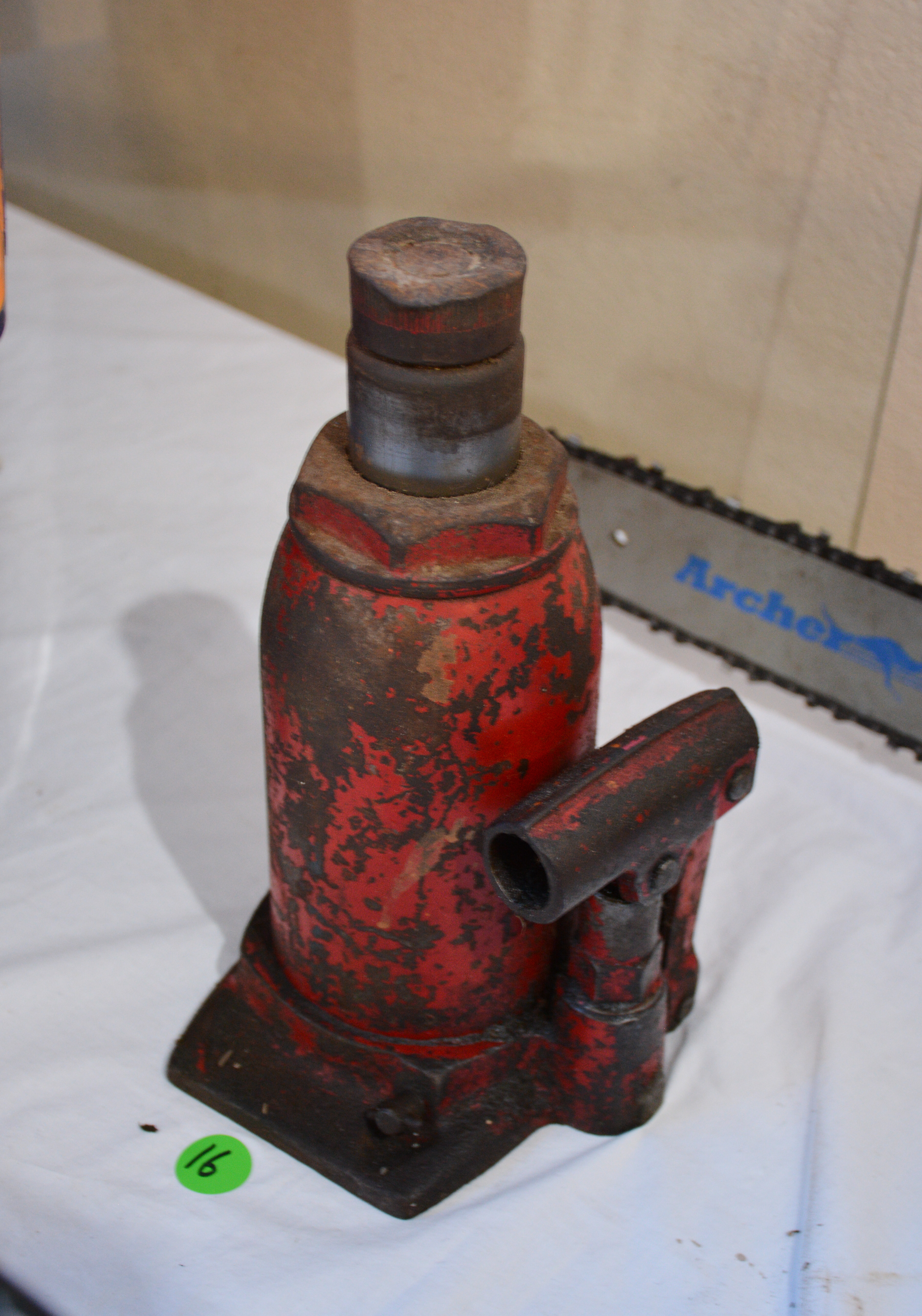 Bottle Jack (no handle) — sold at auction in New Zealand for $10