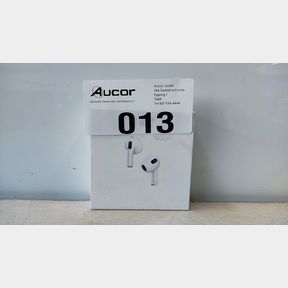 APPLE AIRPODS (3RD GENERATION) WITH LIGHTNING CHARGING CASE -