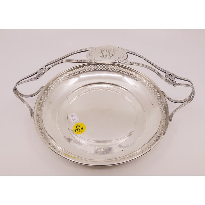 Meriden Pierced Sterling Handled Basket Tray- 9.5'' diameter- 216g