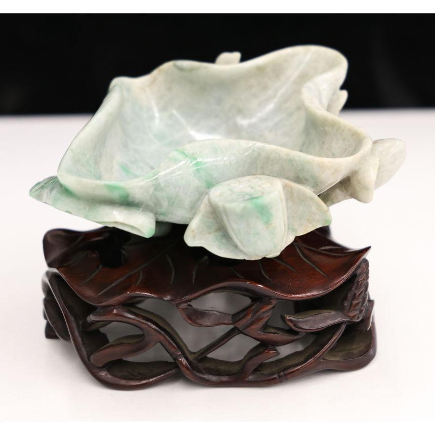 Chinese Jadeite Lotus Form Brush Washer on Stand