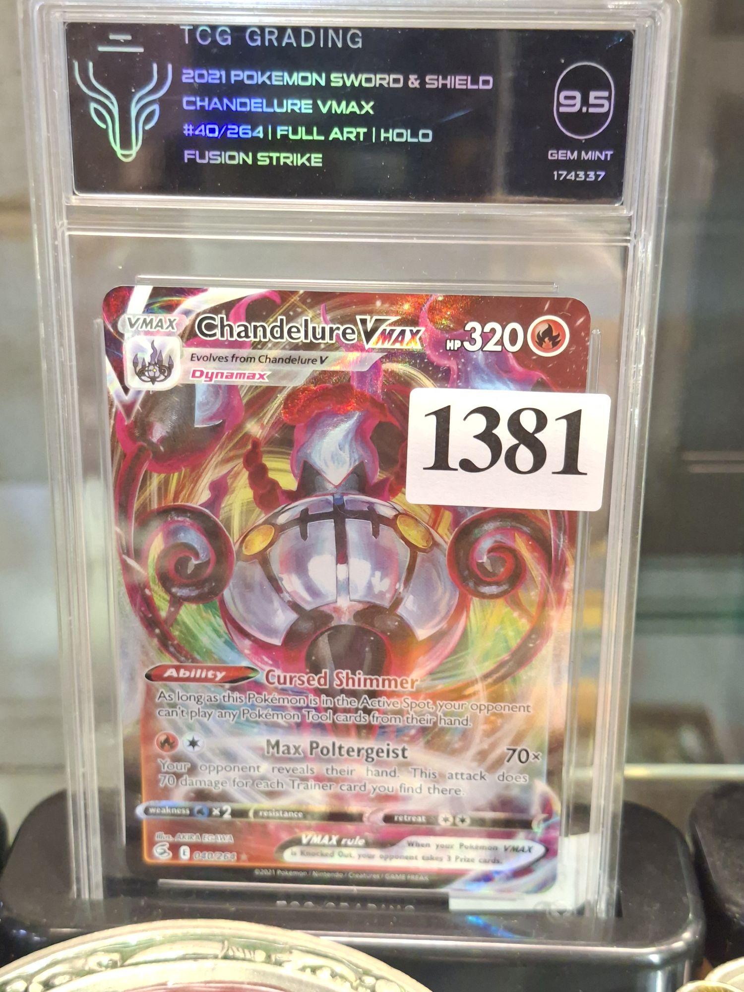 Chandelure Vmax