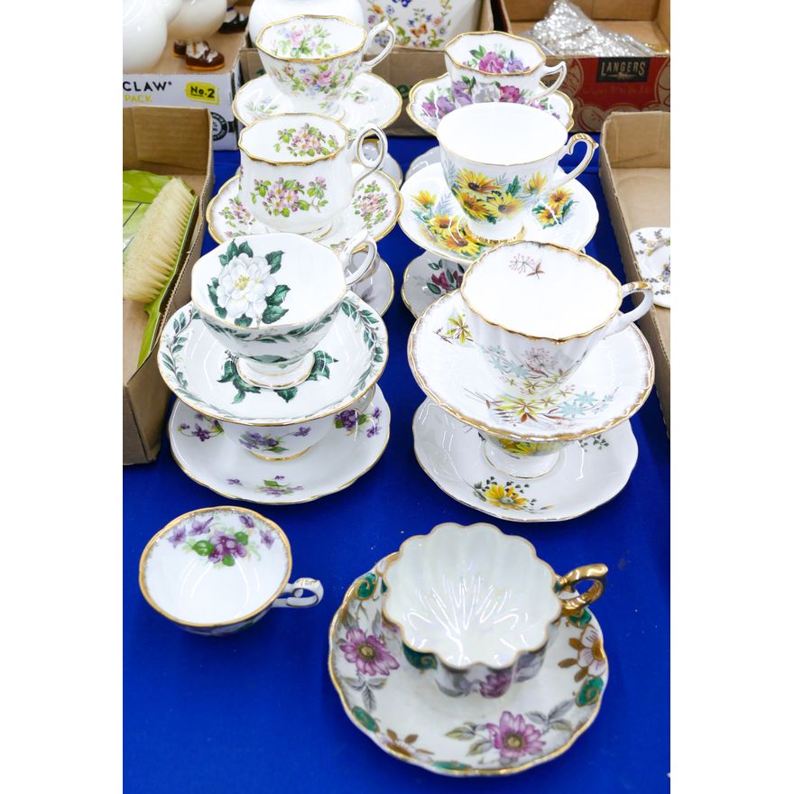 13pc Bone China Tea Cups & Saucers