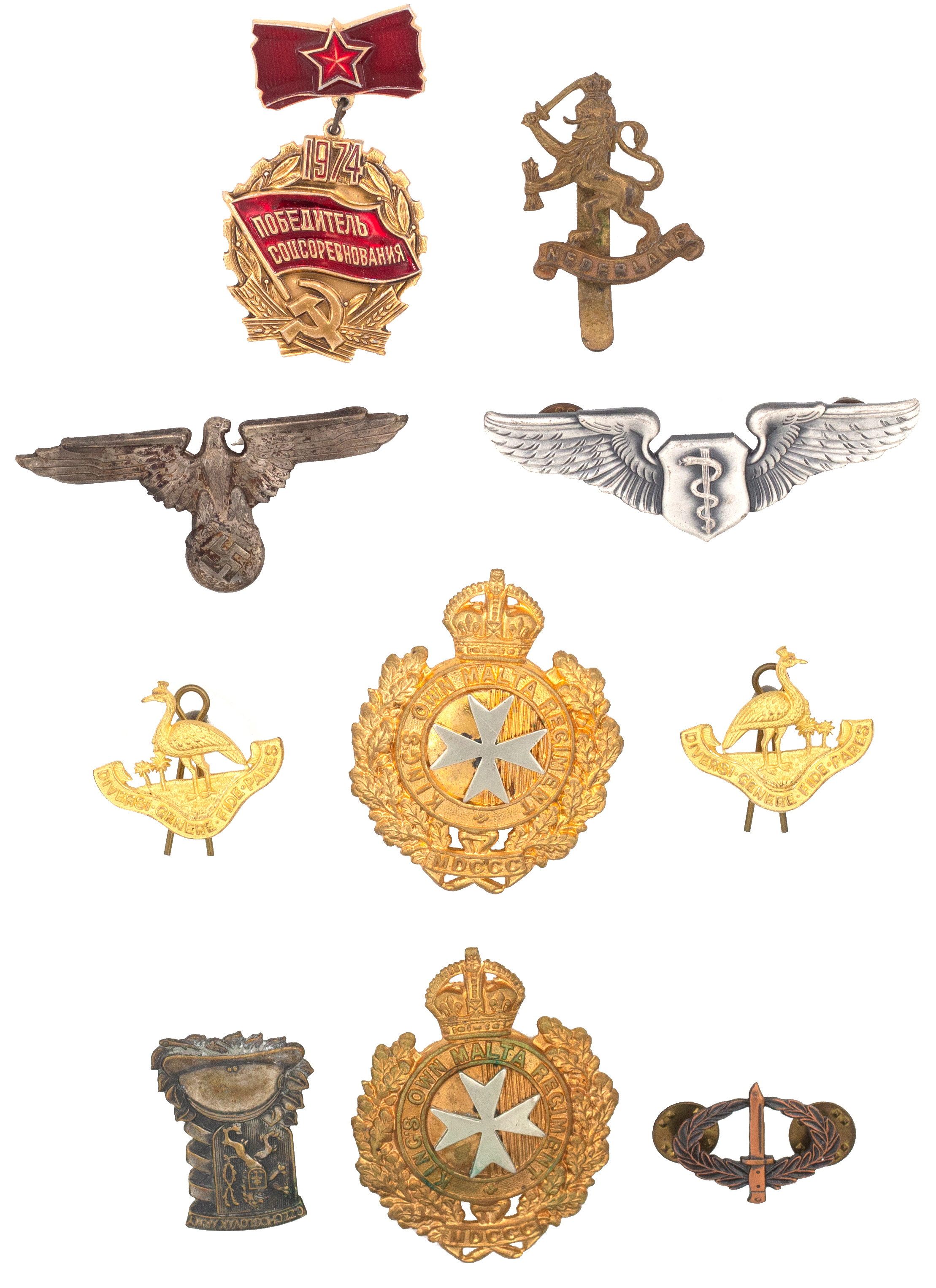 World, Cap Badges, 1939 - 1970, VGC