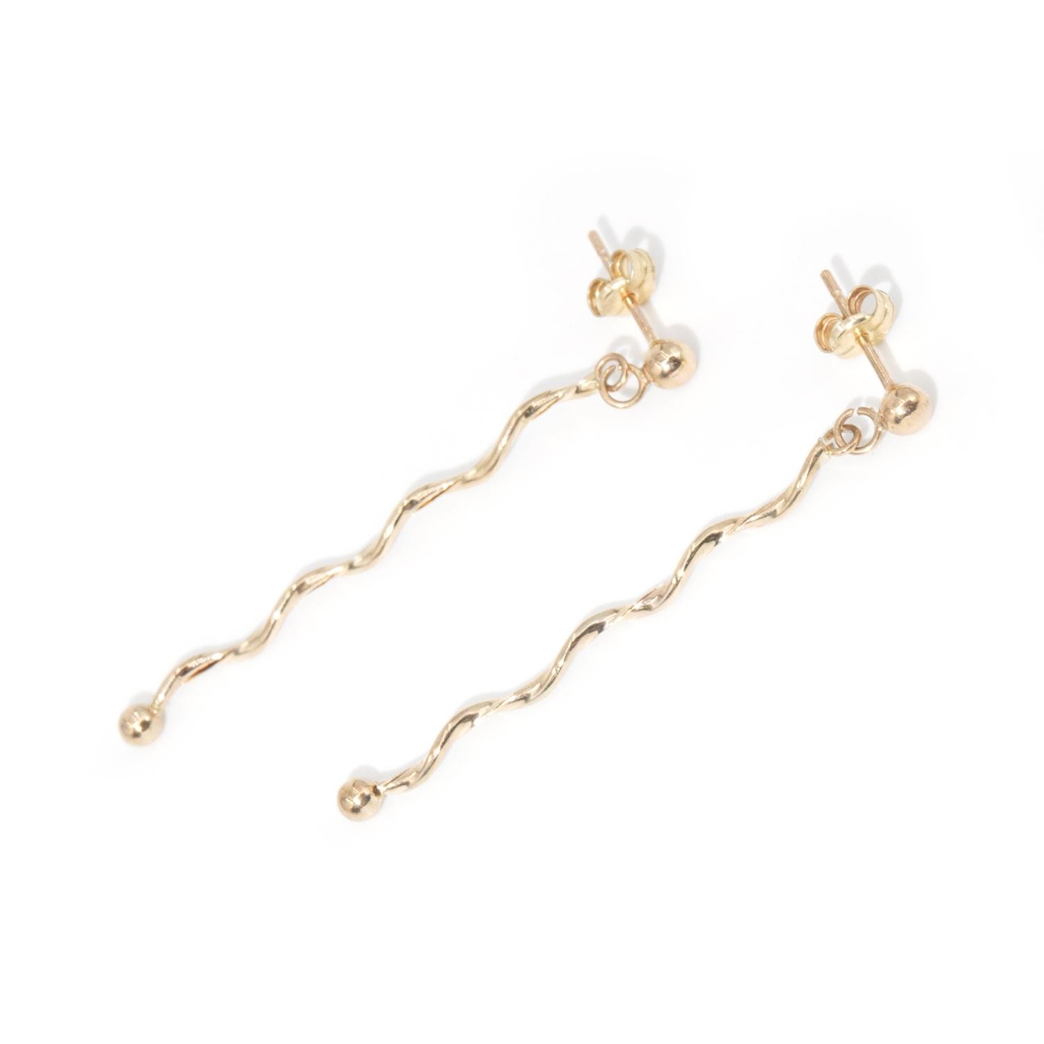 272 · 9ct Gold Earrings