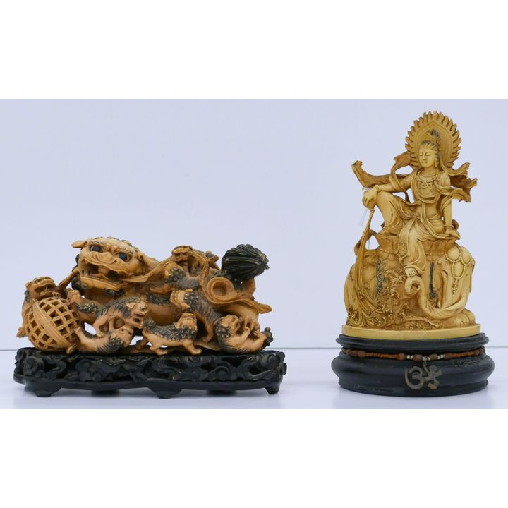 2pc Old Chinese Resin Foo Lion Family & Guanyin Figures 9'' Approx.