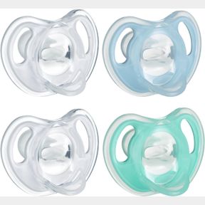 TOMMEE TIPPEE ULTRA-LIGHT SILICONE BABY PACIFIER, BOY - 0-6M, 4PK