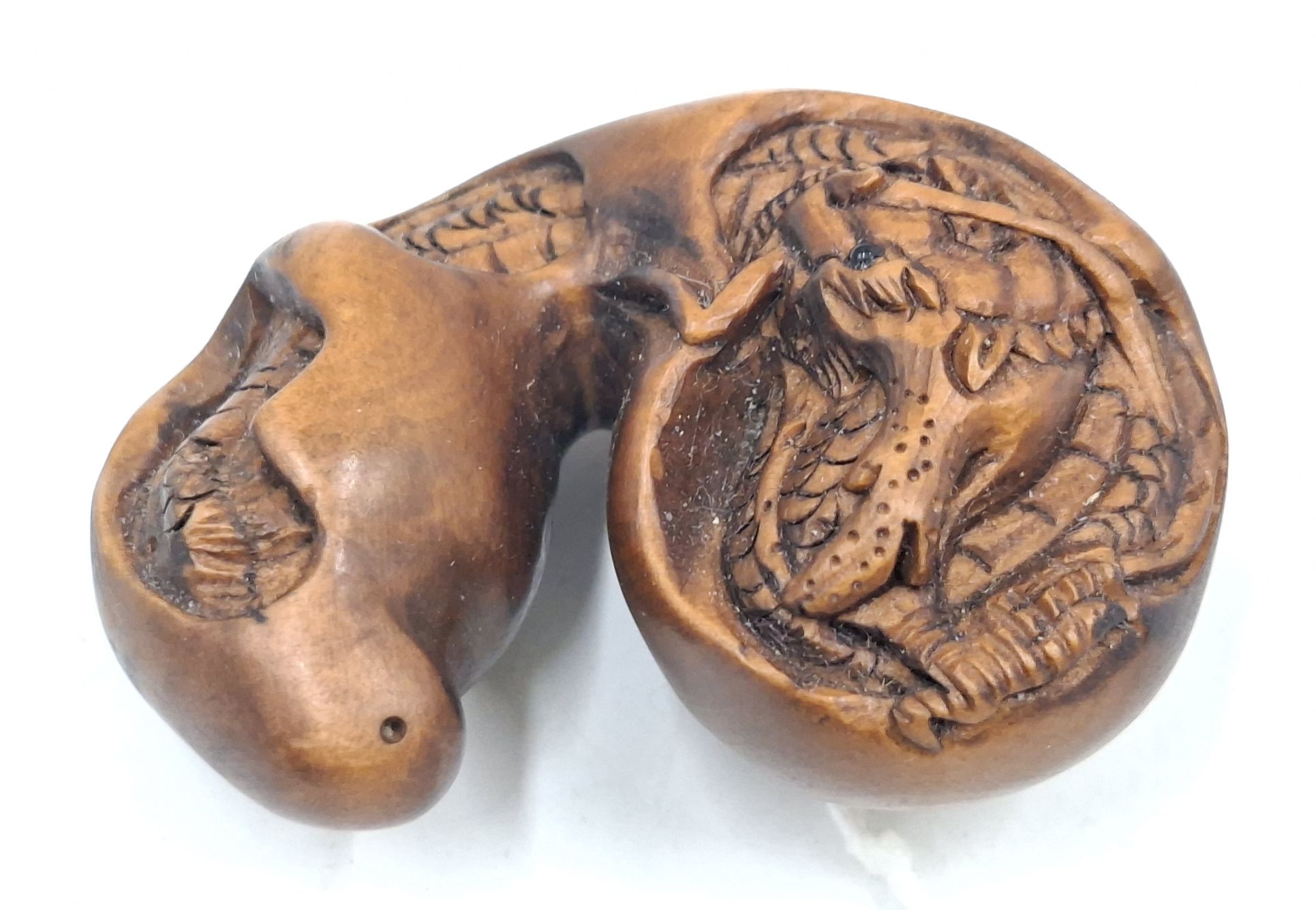 1286 · JAPANESE BOXWOOD NETSUKE