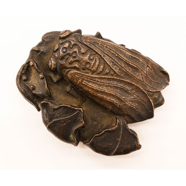 Chinese Qing Cicada on Leaf Bronze Scroll Weight