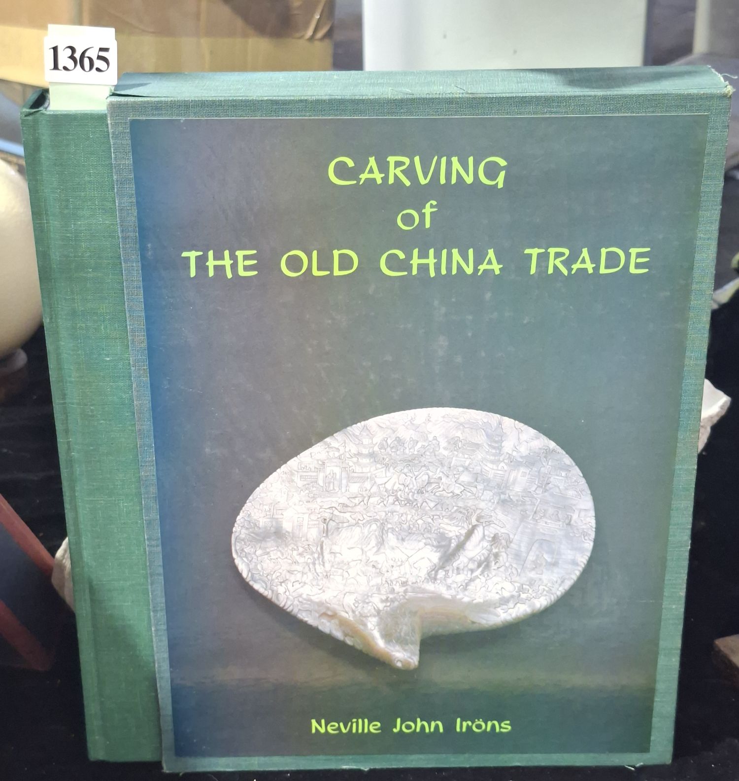 1365 · CHINESE SILVER AND CARVING REFERENCE BOOK