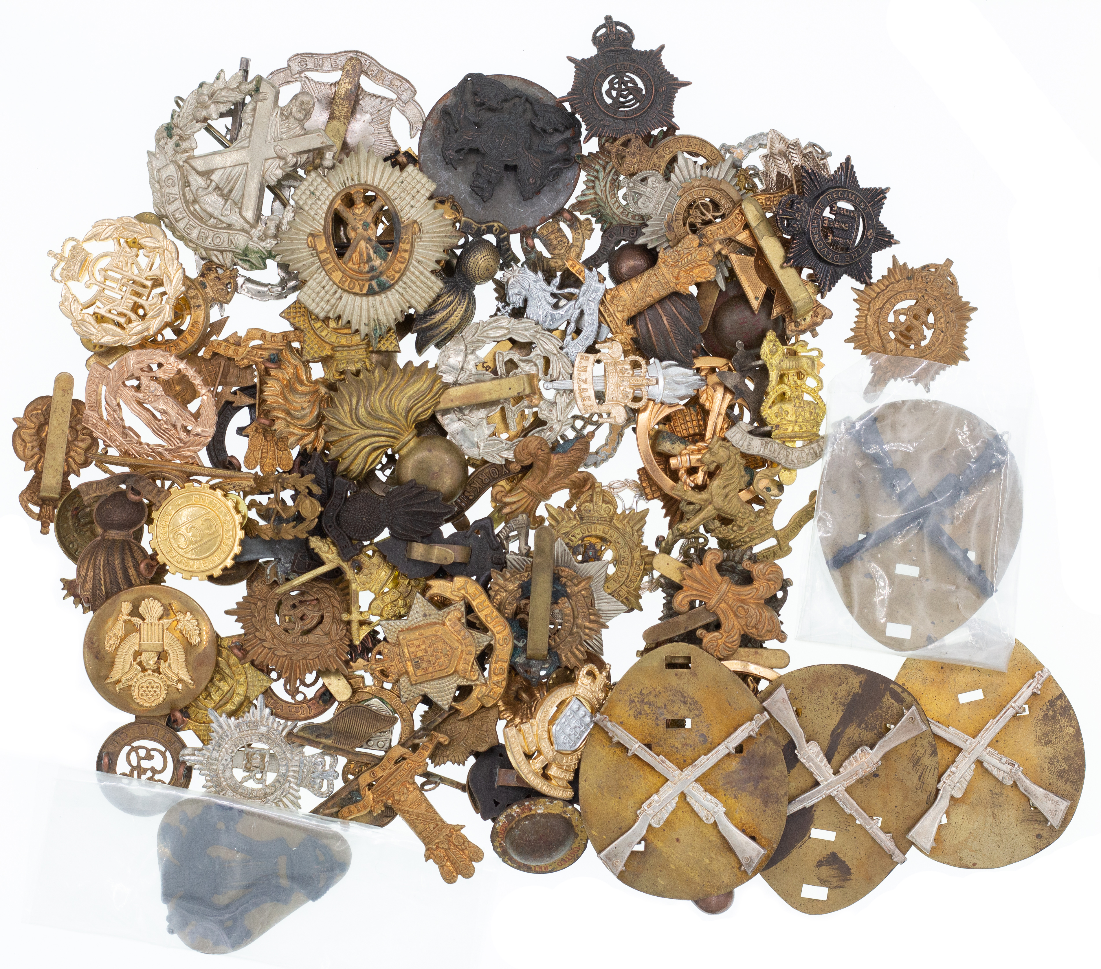 World, Cap & Collar Badges, 1939 - 1999, VGC