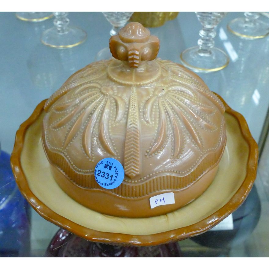 Vintage Chocolate Slag Glass Covered Server 8''