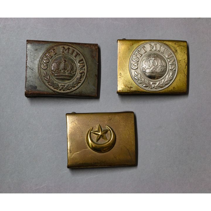 BELT BUCKLES [3x]