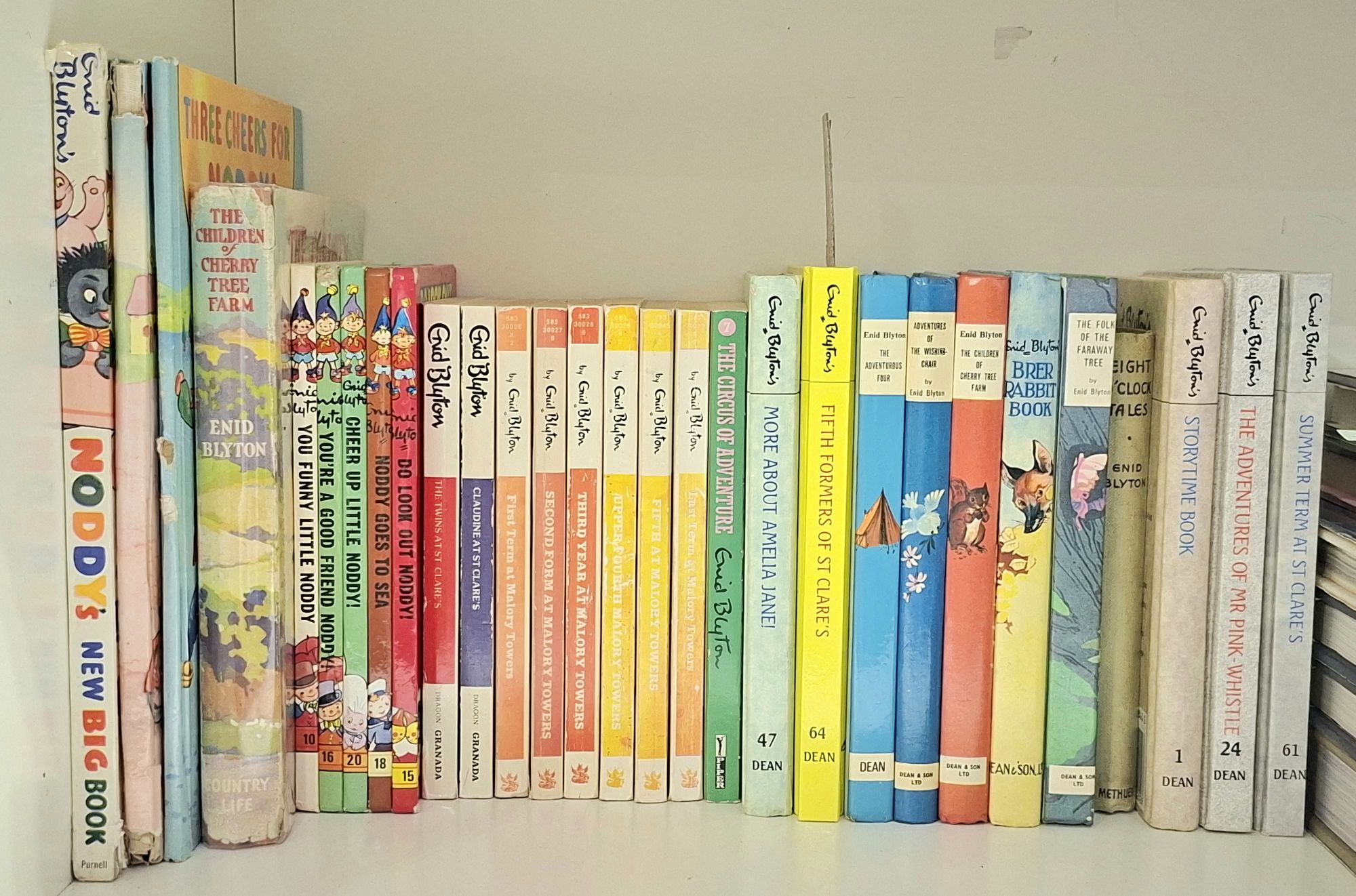 1495 · ENID BLYTON