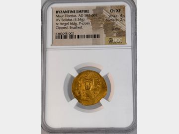 BYZANTINE MAUR TIBERIUS AD (582-602) GOLD SOLIDUS CH XF STRIKE 4/5, SURFACE 2/5
