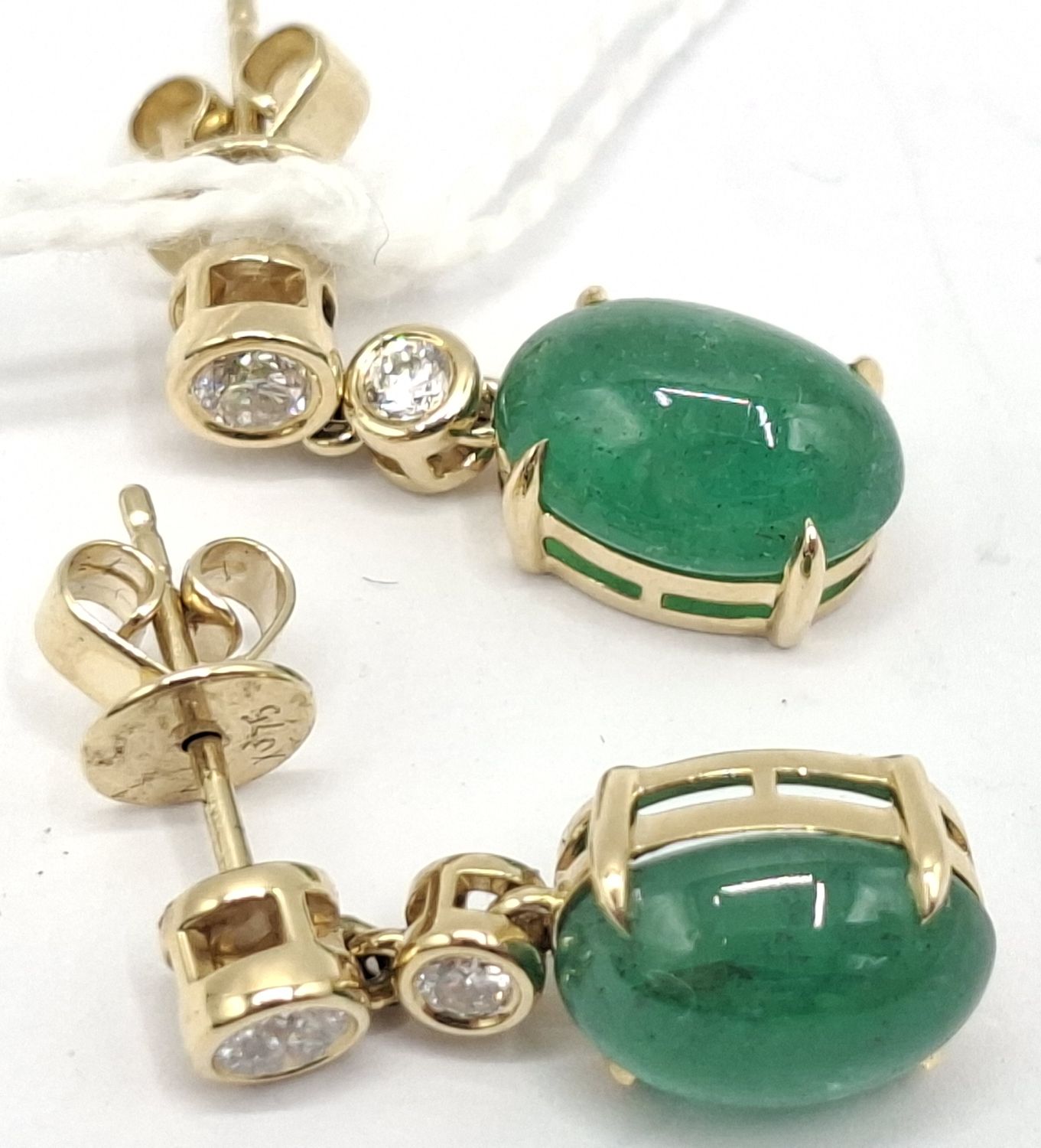 1162 · 9CT GOLD DROP EARRINGS