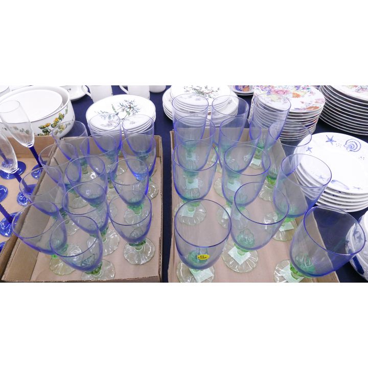25pc Bormioli Rocco Two Color Stemware