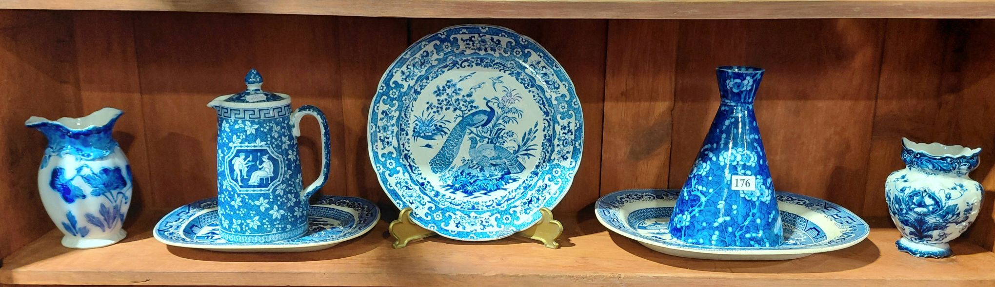 176 · BLUE AND WHITE CERAMIC WARE