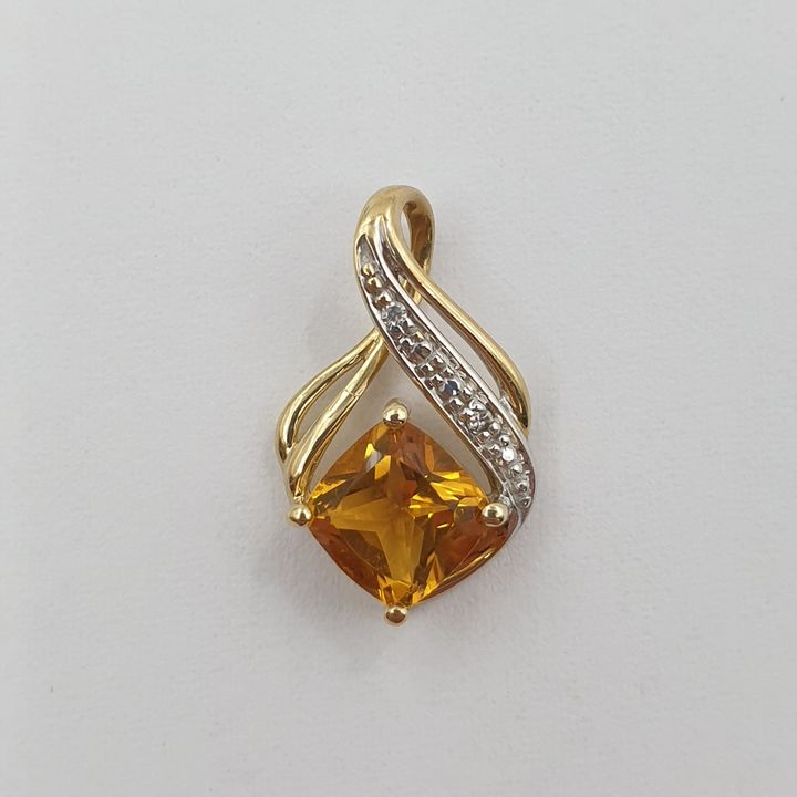 9ct Y/G Citrine Pendant