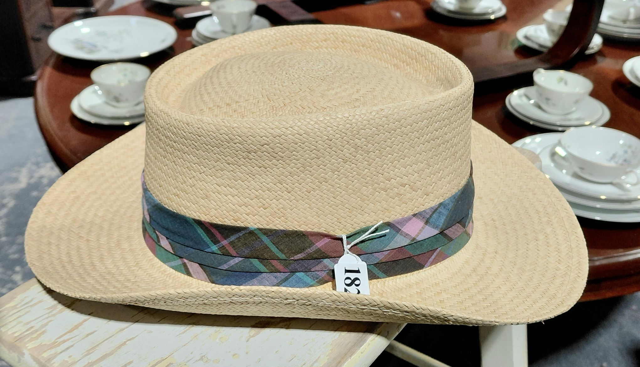 182 · PANAMA HAT