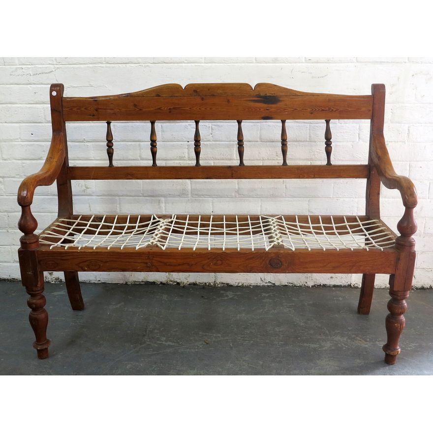 PINE BENCH,